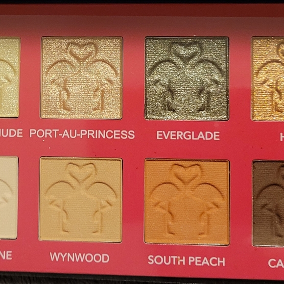 Shaina B miami eyeshadow palette - Picture 2 of 2